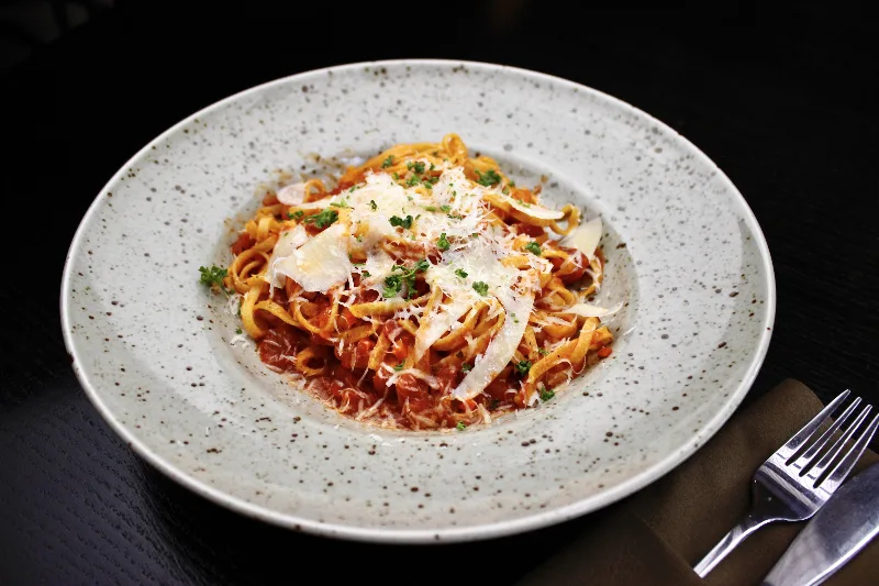 Tagliatelle rustikální alla bolognese