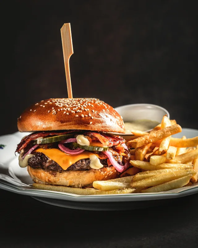 Burger z jelena